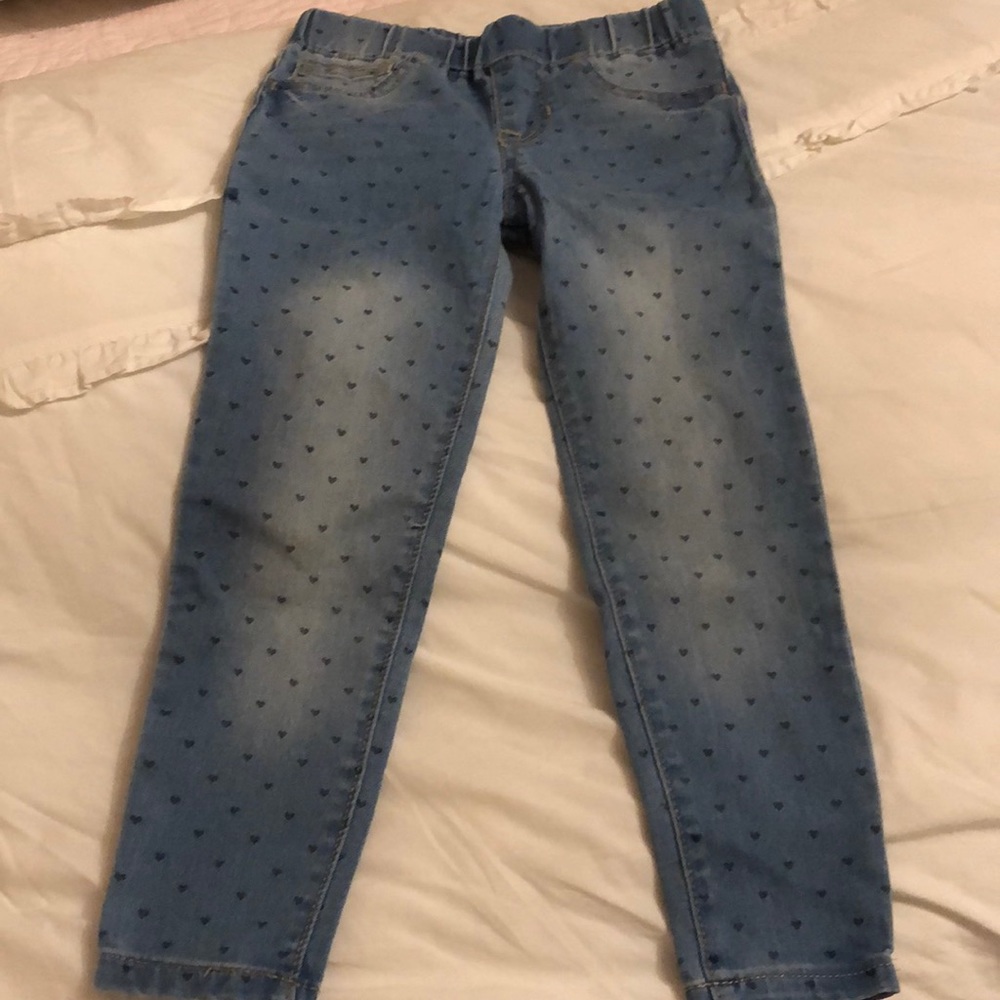6 pairs of pants for $25.  Size 4T.